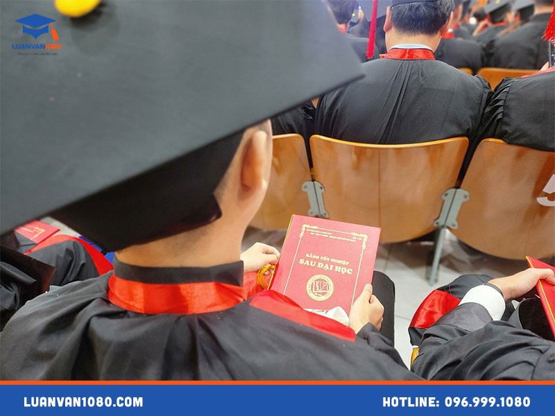 các cấp bậc thạc sĩ tiến sĩ