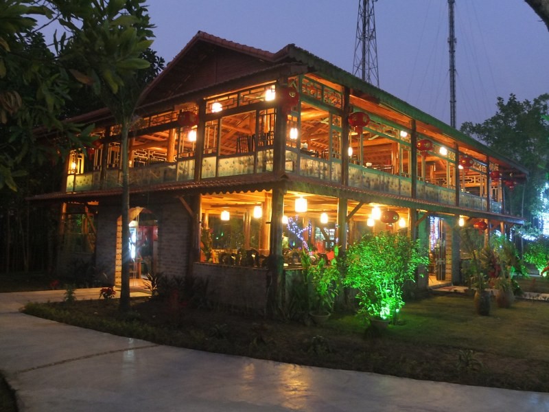 Mẫu tiểu luận về kinh doanh nhà hàng