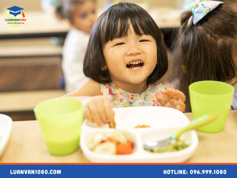 Sáng kiến kinh nghiệm nấu ăn cho trẻ mầm non